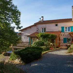 https://la-ferme-de-la-source-bully-loire.hotels-rhonealpes.com